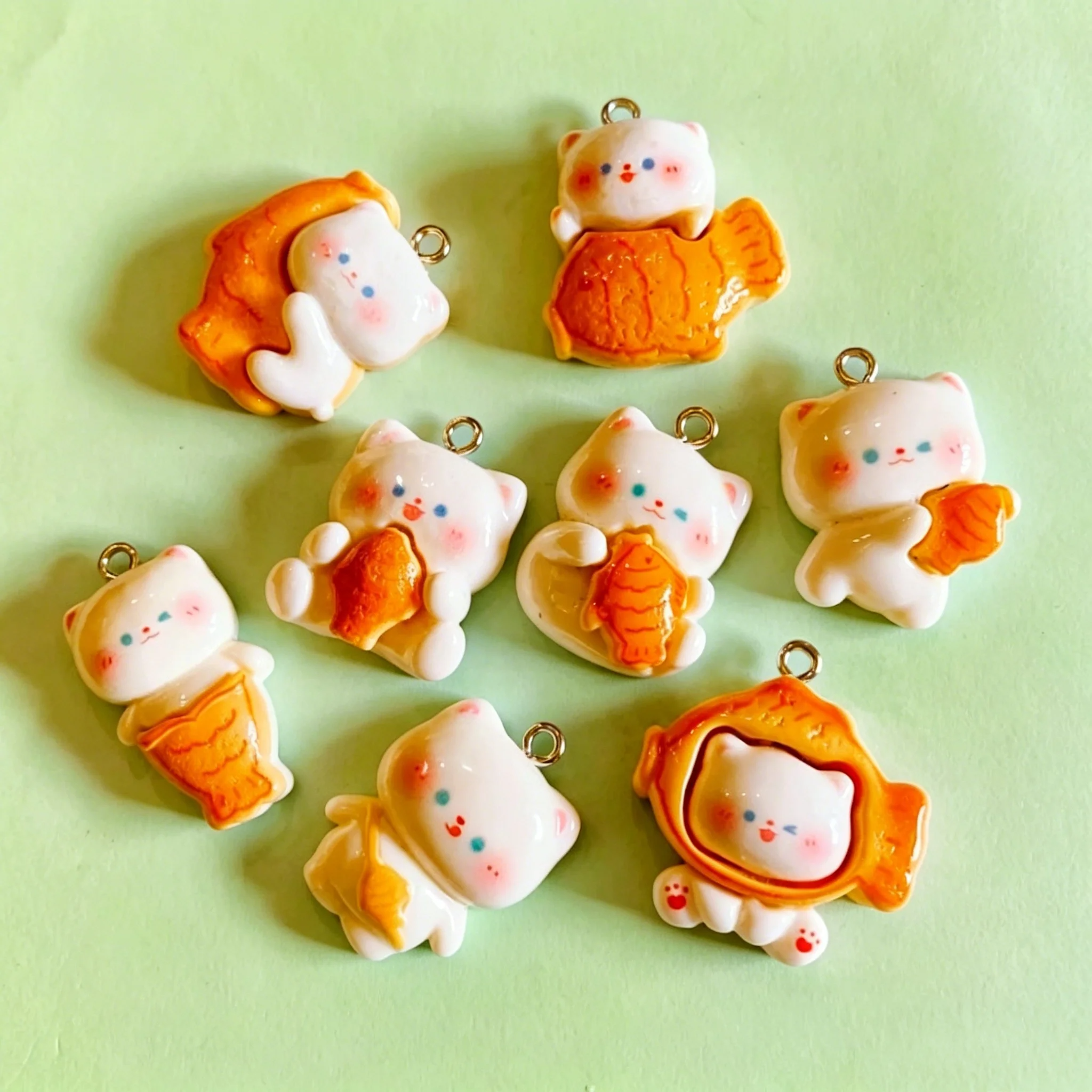 10pcs/lot Cute 3D Taiyaki Cat  - Resin Craft Material ulasan dan harga
